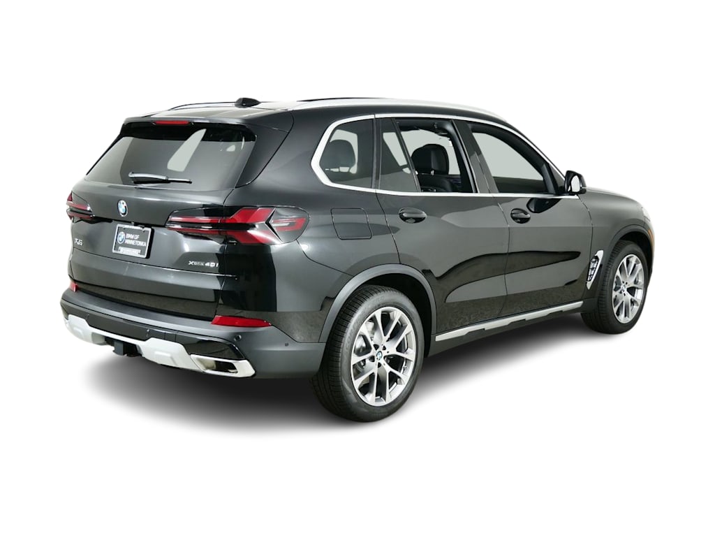 Thumbnail: 2026 BMW X5 - 21