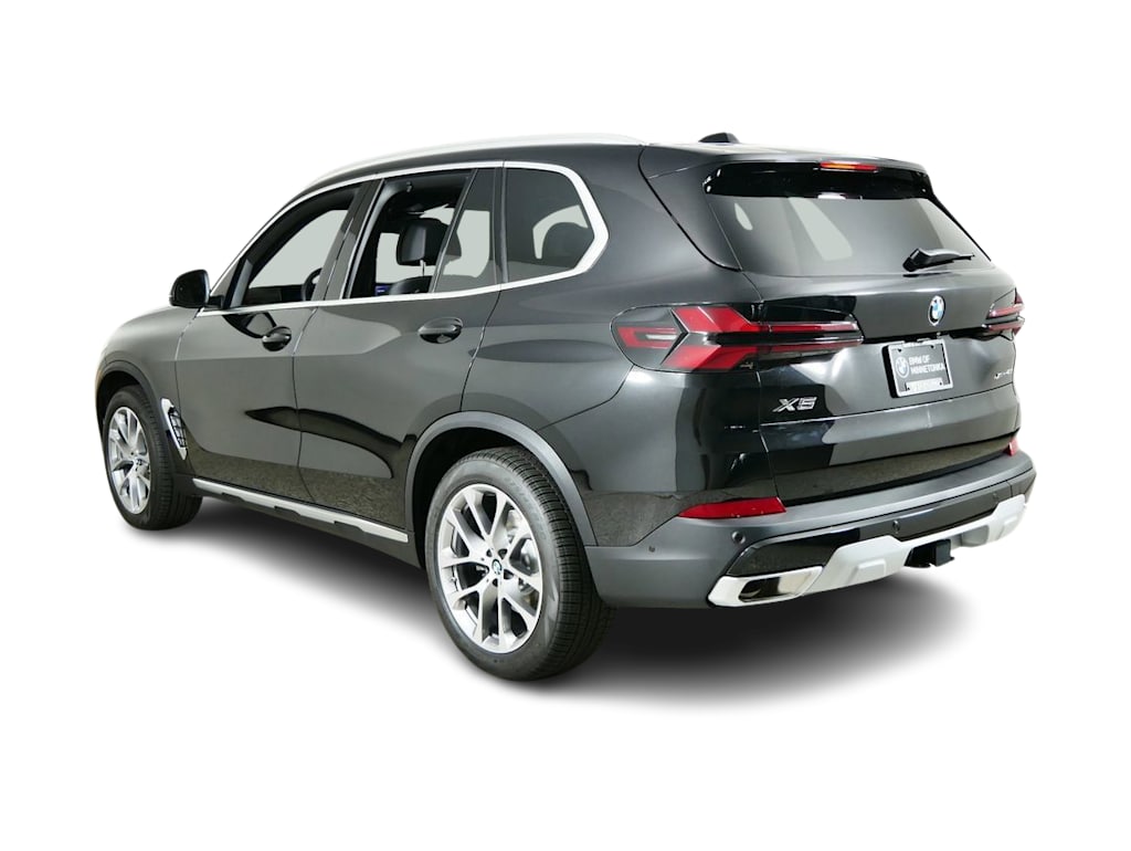 Thumbnail: 2026 BMW X5 - 4