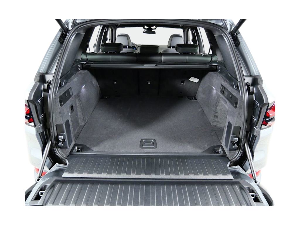 Thumbnail: 2026 BMW X5 - 33