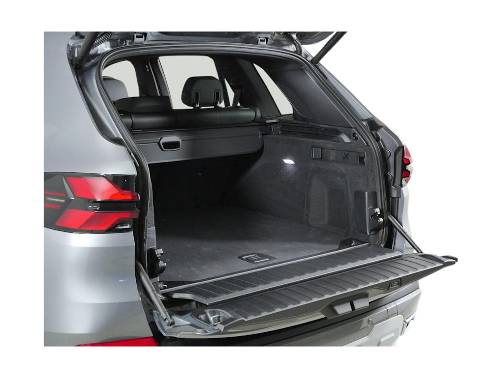 Thumbnail: 2026 BMW X5 - 32