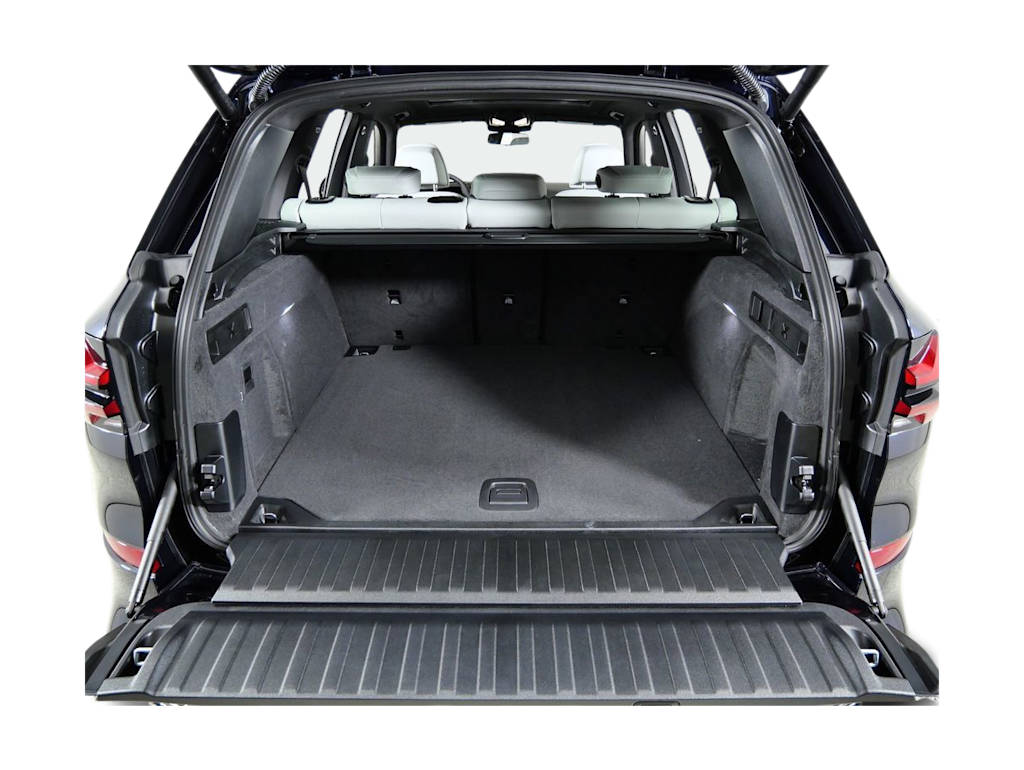 Thumbnail: 2026 BMW X5 - 36