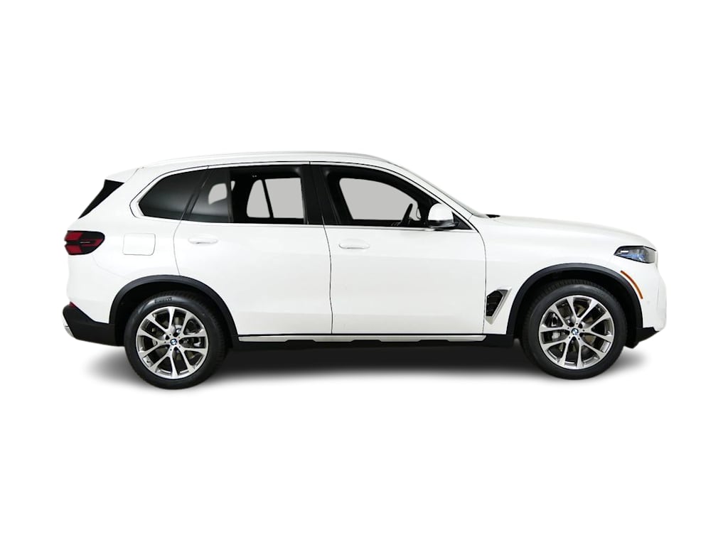 Thumbnail: 2026 BMW X5 - 22