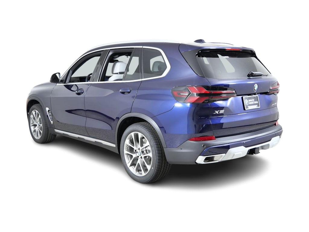 Thumbnail: 2026 BMW X5 - 4