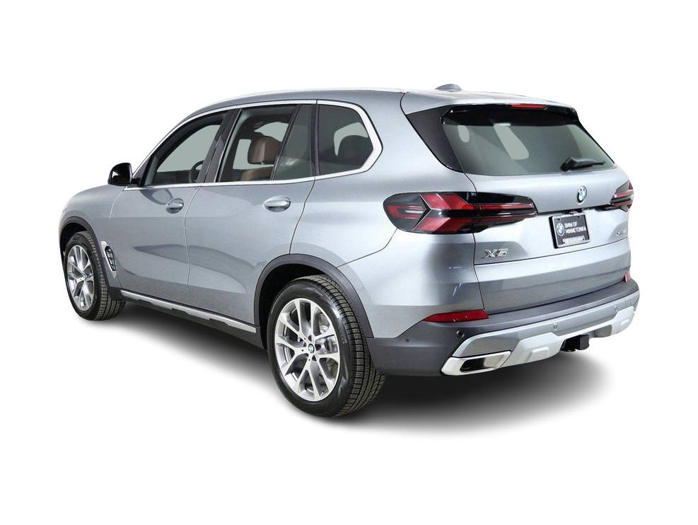 Thumbnail: 2026 BMW X5 - 4