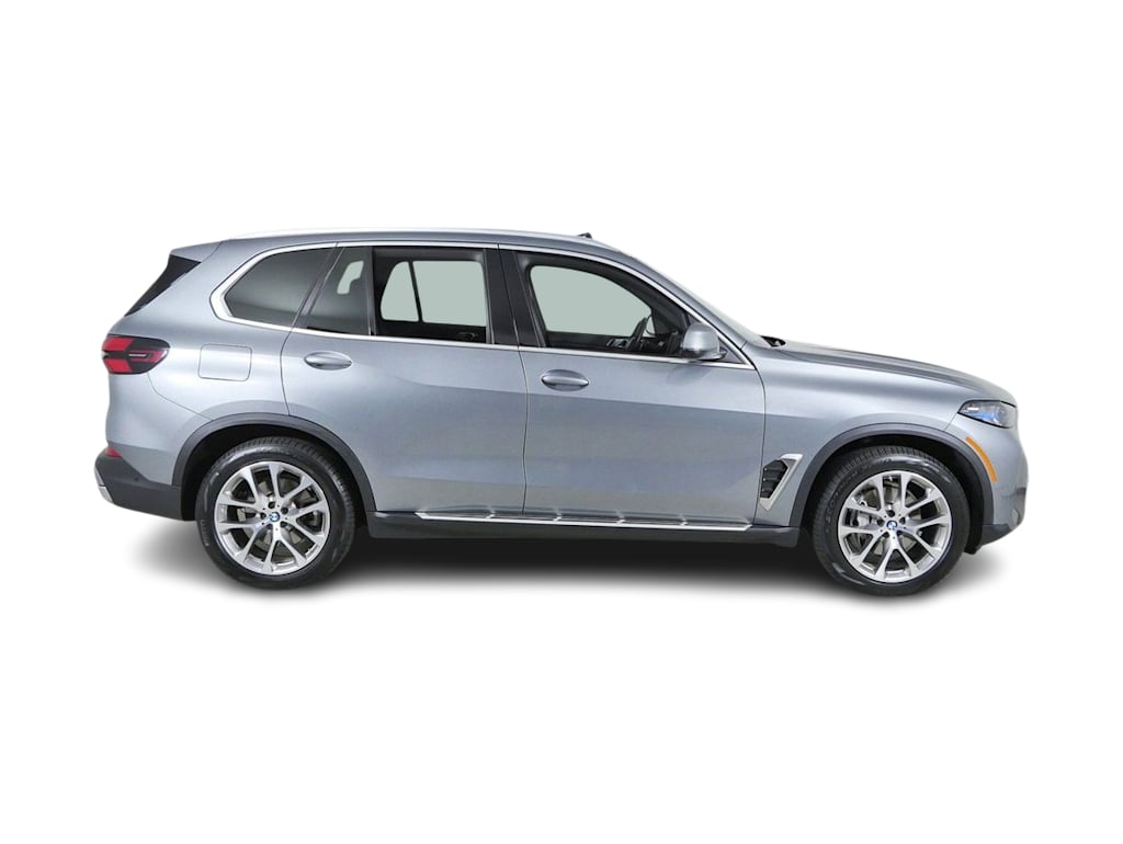 Thumbnail: 2024 BMW X5 - 19
