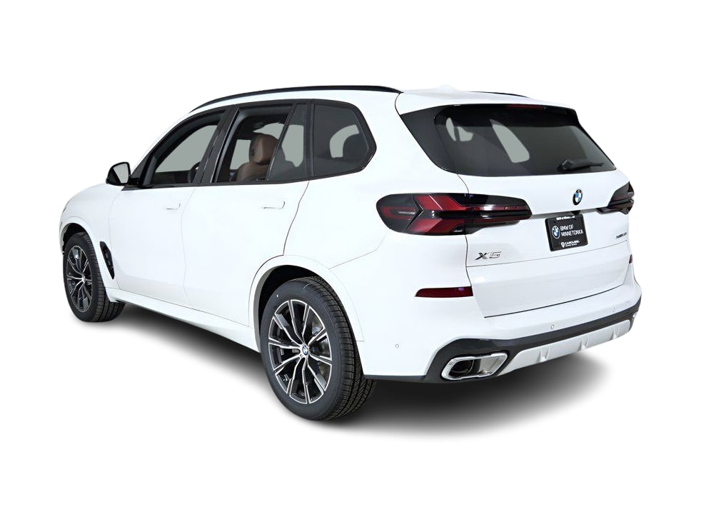 Thumbnail: 2026 BMW X5 - 4