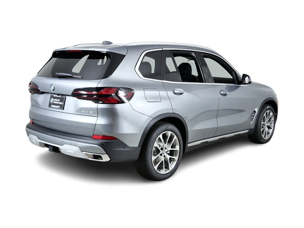 Thumbnail: 2026 BMW X5 - 21