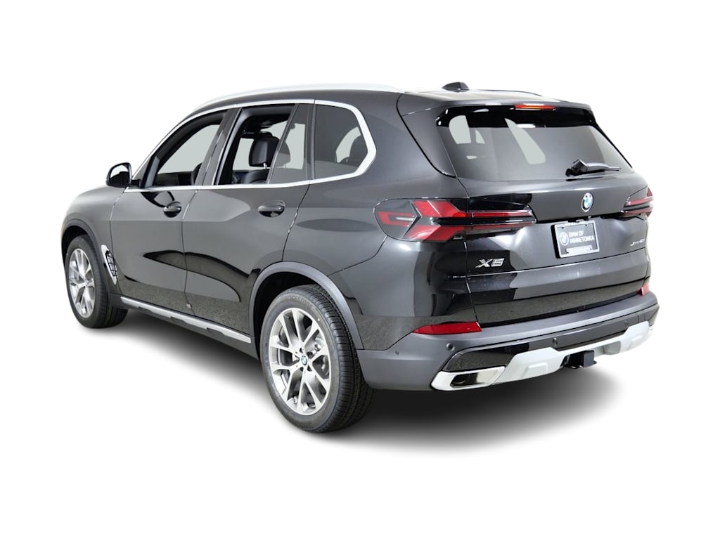 Thumbnail: 2026 BMW X5 - 4