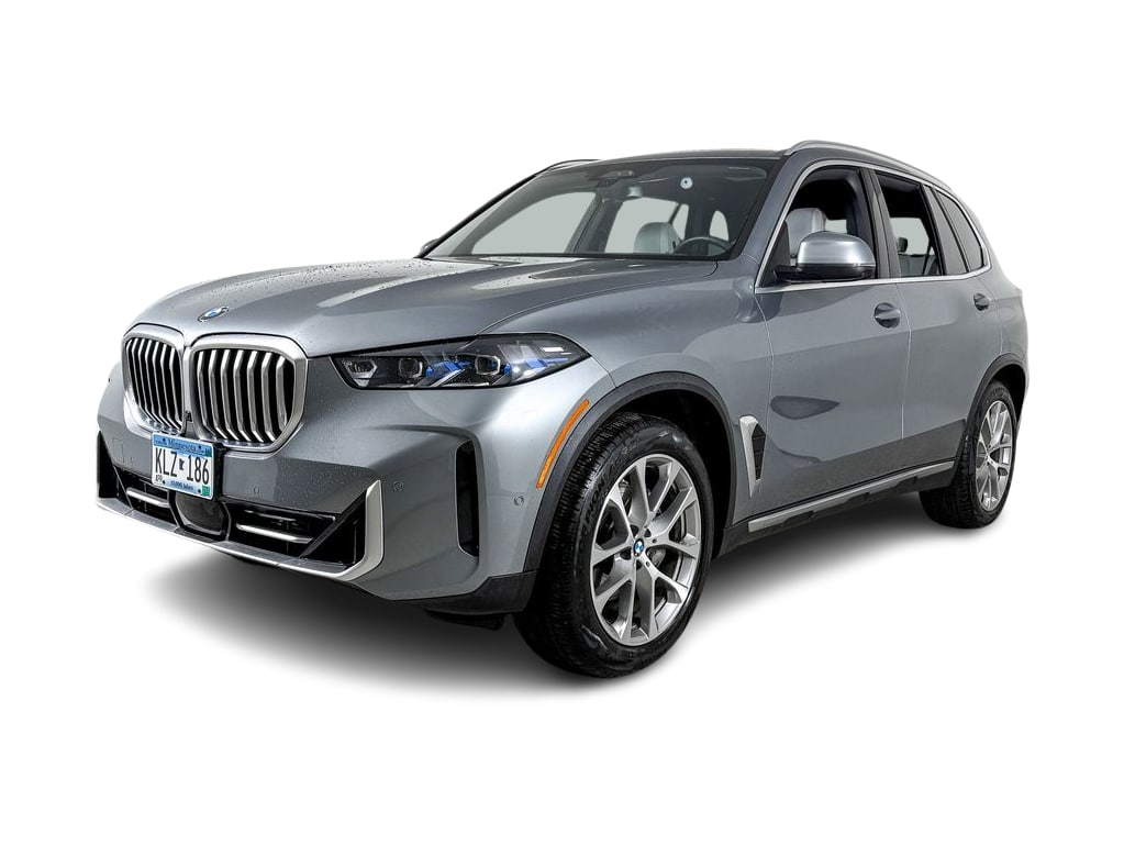 Used 2024 BMW X5 40i with VIN 5UX23EU0XR9S54166 for sale in Saint Paul, Minnesota