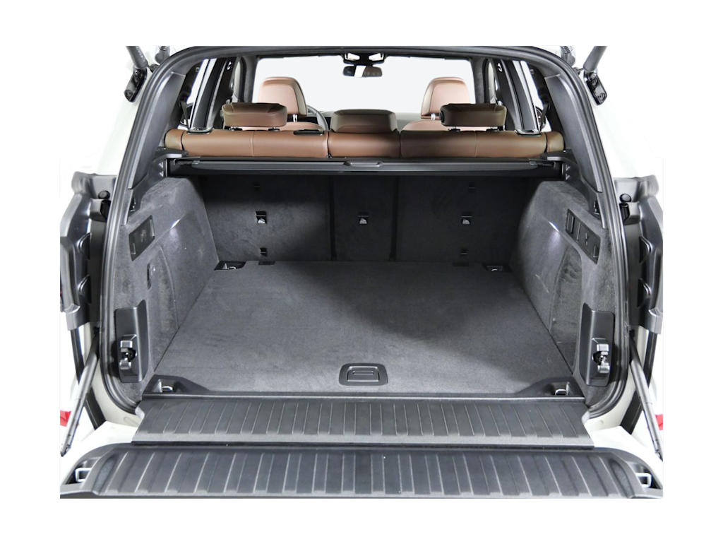 Thumbnail: 2026 BMW X5 - 32