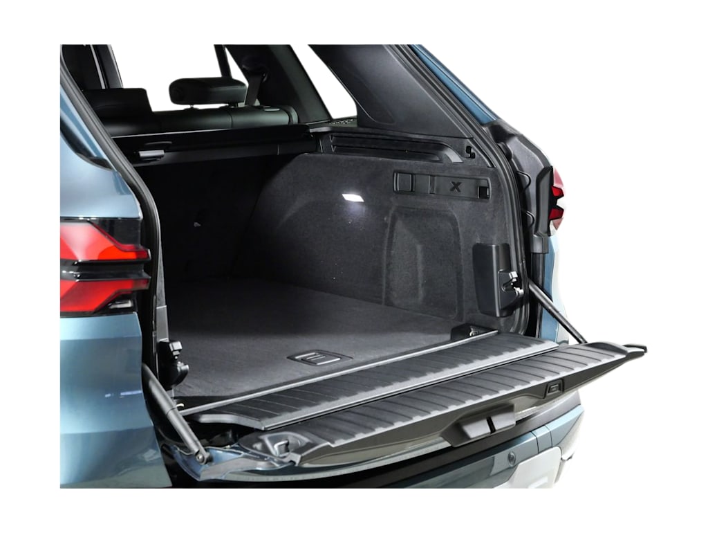 Thumbnail: 2026 BMW X5 - 15