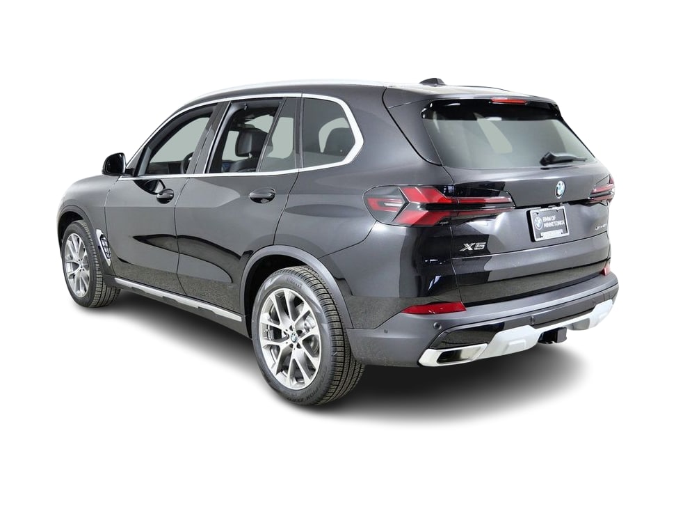 Thumbnail: 2026 BMW X5 - 4