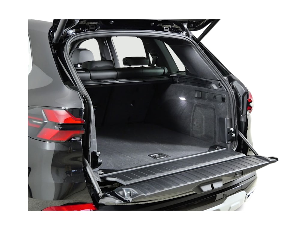 Thumbnail: 2026 BMW X5 - 34