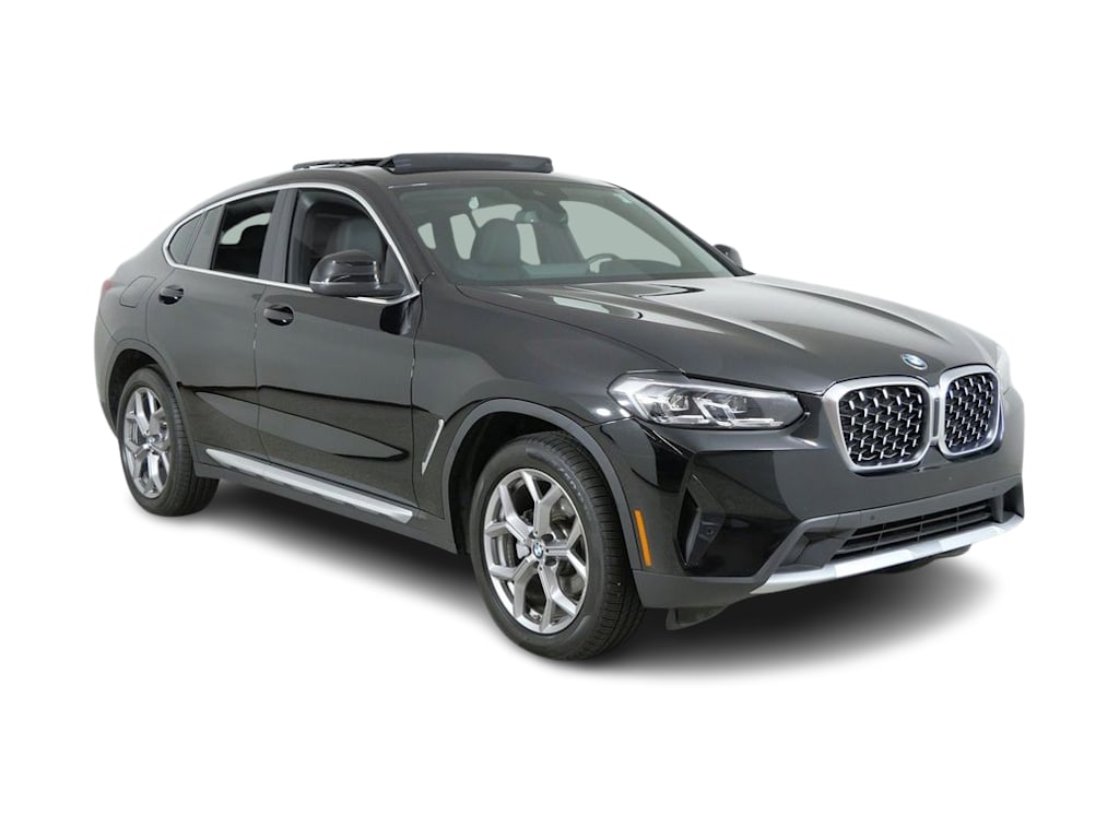 Thumbnail: 2025 BMW X4 - 18