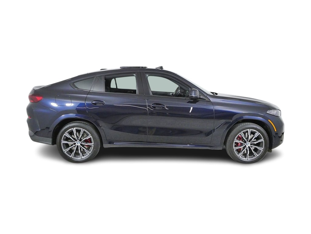 Thumbnail: 2025 BMW X6 - 19