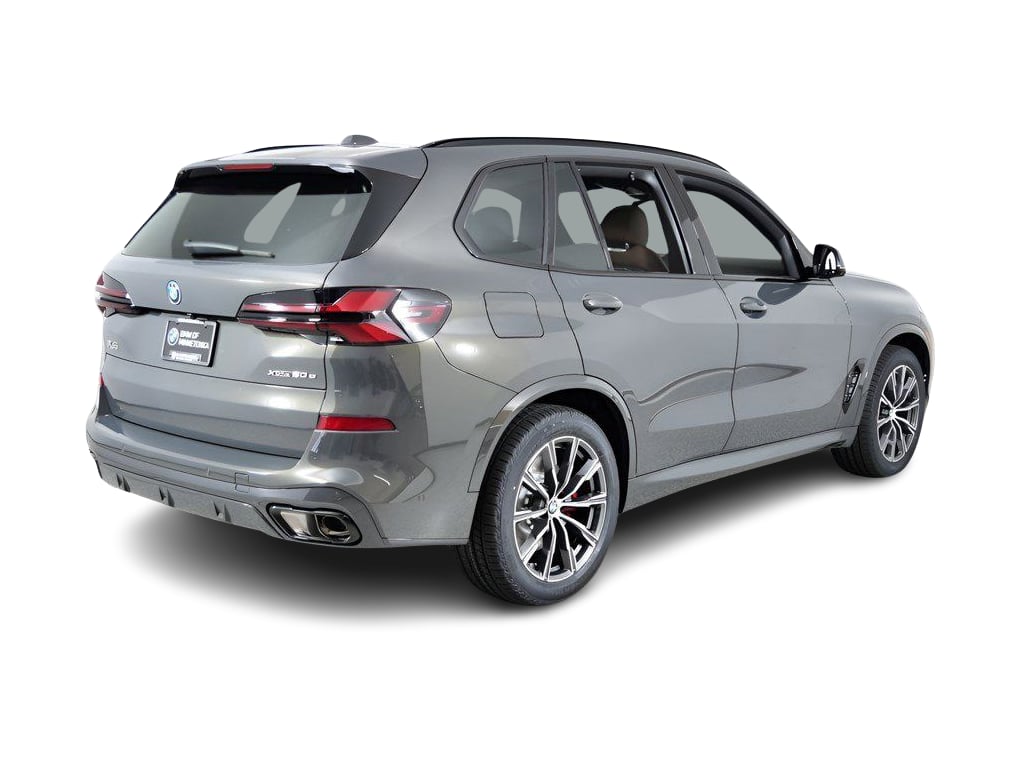 Thumbnail: 2026 BMW X5 - 18