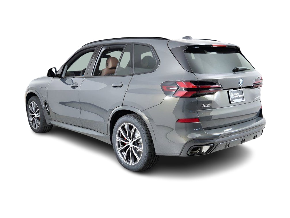 Thumbnail: 2026 BMW X5 - 4