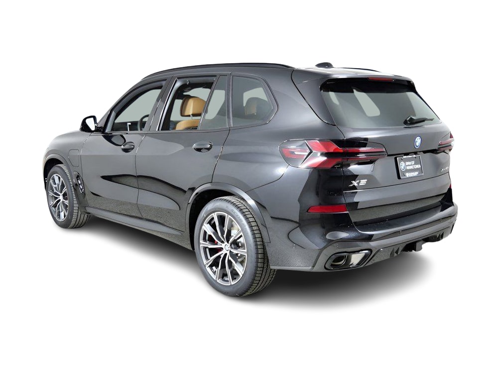 Thumbnail: 2026 BMW X5 - 4