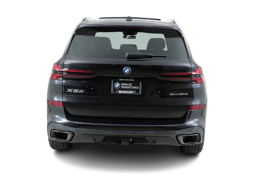 Thumbnail: 2026 BMW X5 - 22