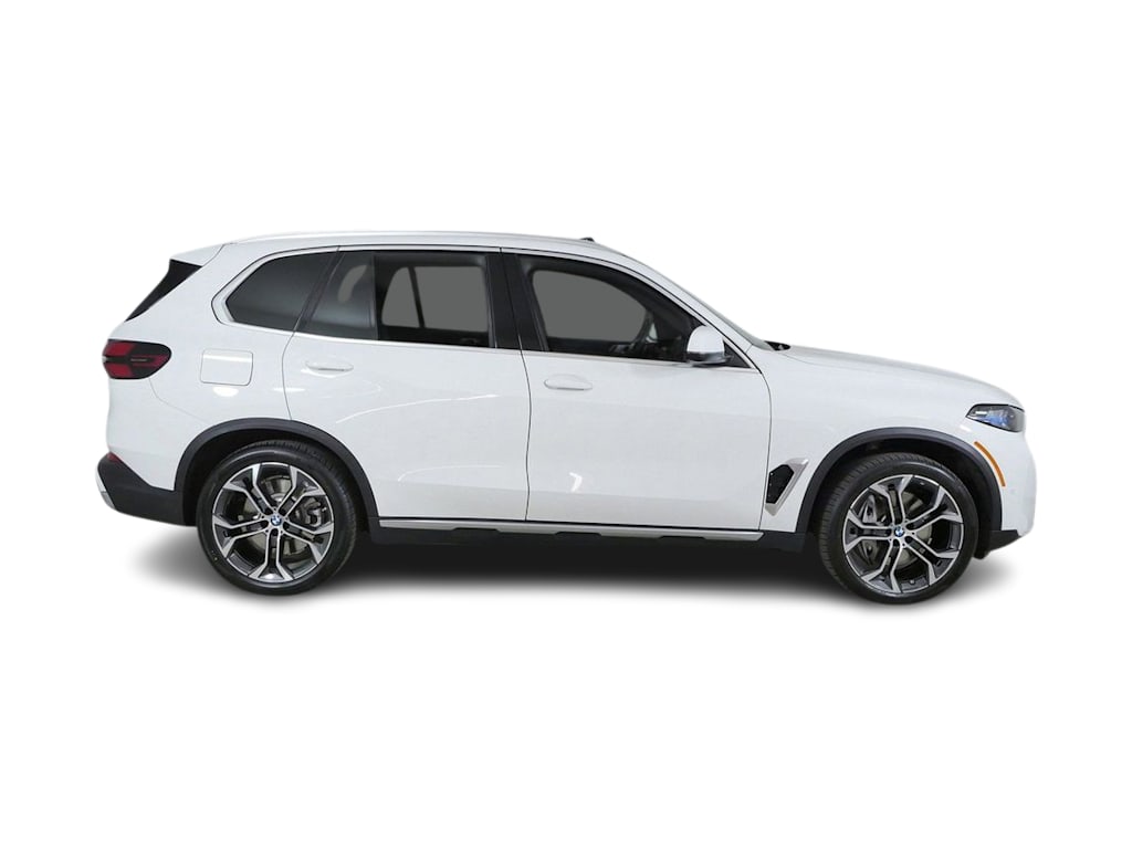 Thumbnail: 2025 BMW X5 - 18