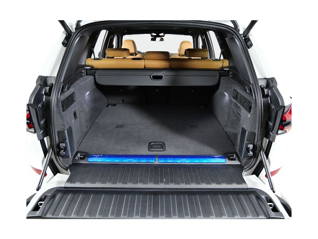 Thumbnail: 2026 BMW X5 - 31
