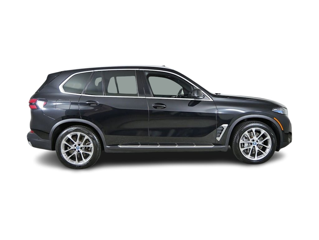 Thumbnail: 2025 BMW X5 - 21