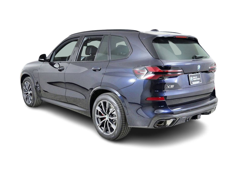Thumbnail: 2026 BMW X5 - 4