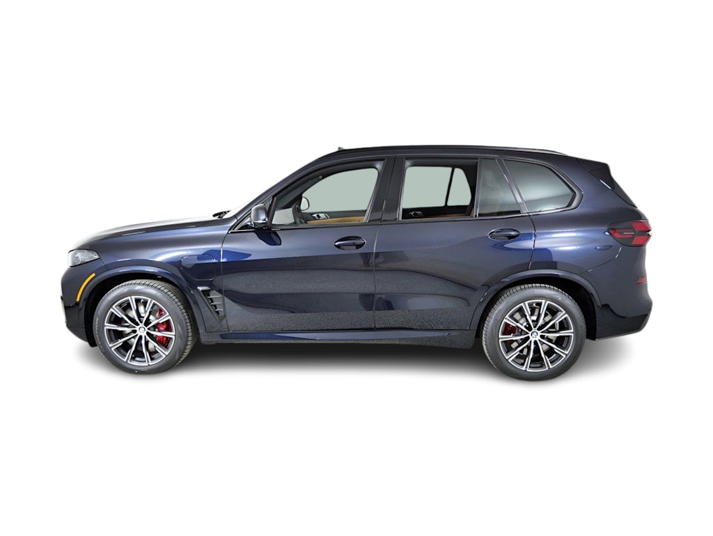 Thumbnail: 2026 BMW X5 - 3