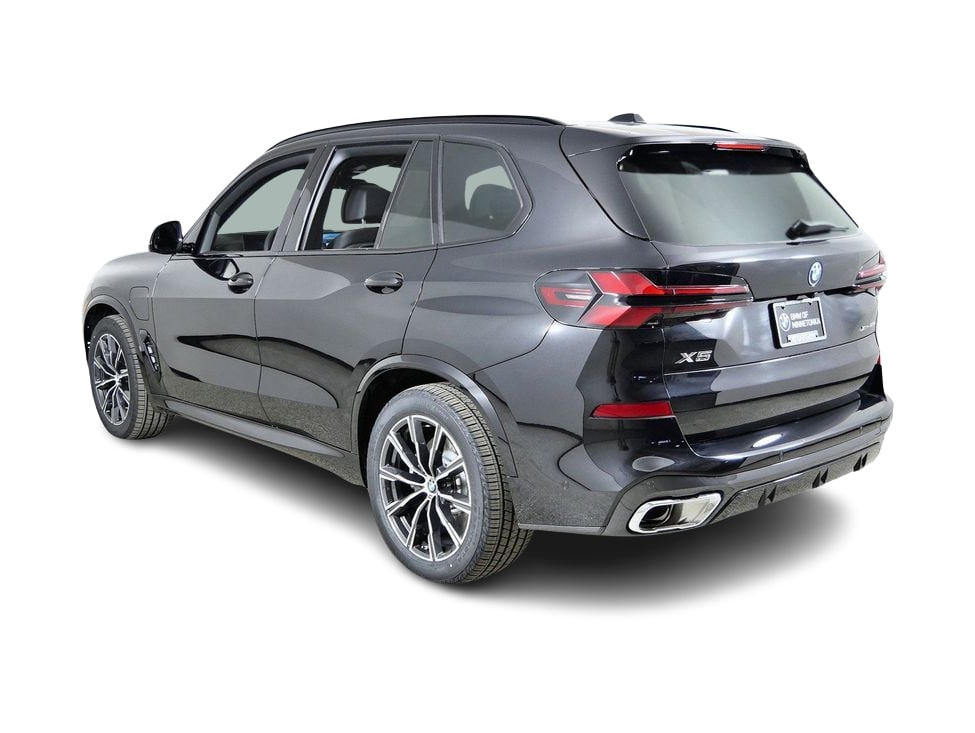 Thumbnail: 2026 BMW X5 - 4