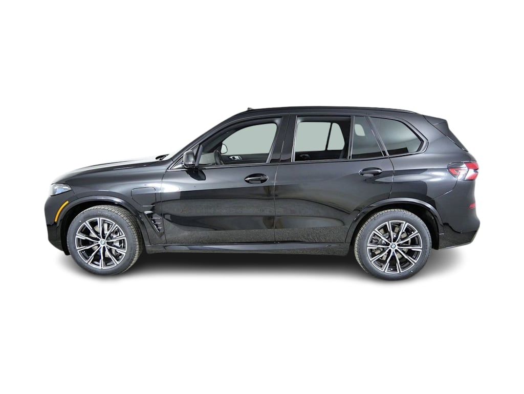 Thumbnail: 2026 BMW X5 - 24