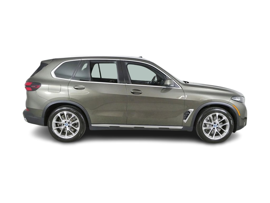 Thumbnail: 2024 BMW X5 - 18