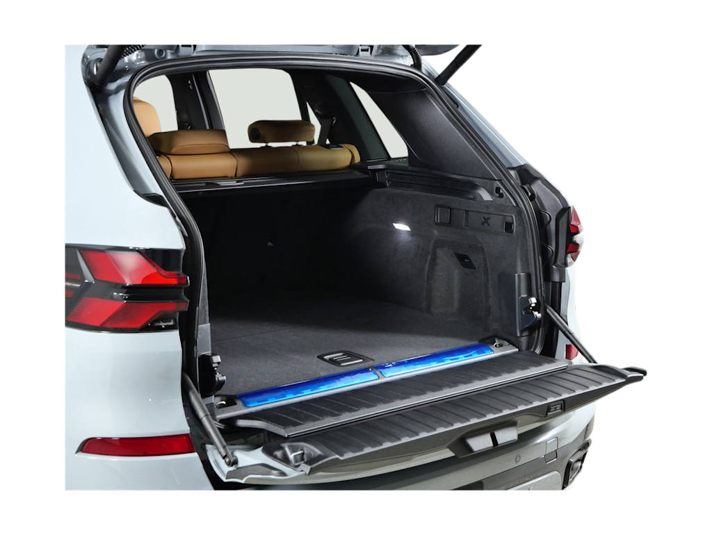 Thumbnail: 2026 BMW X5 - 14