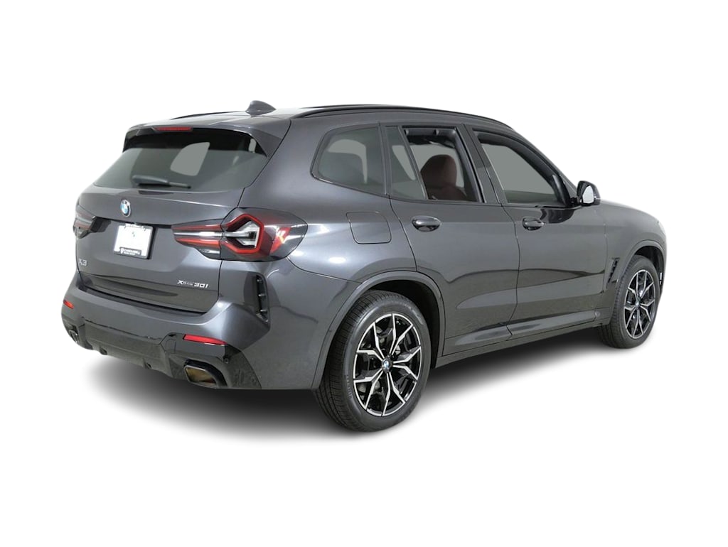 Thumbnail: 2023 BMW X3 - 21