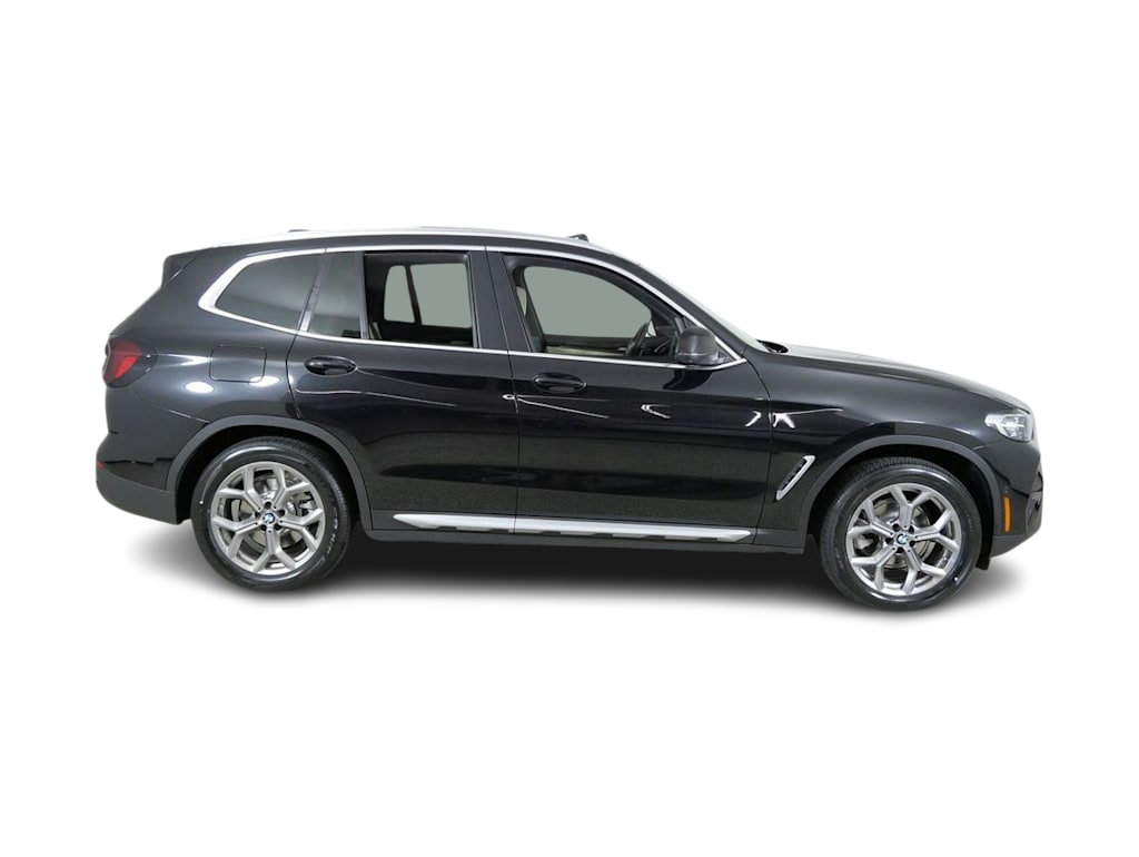 Thumbnail: 2023 BMW X3 - 17
