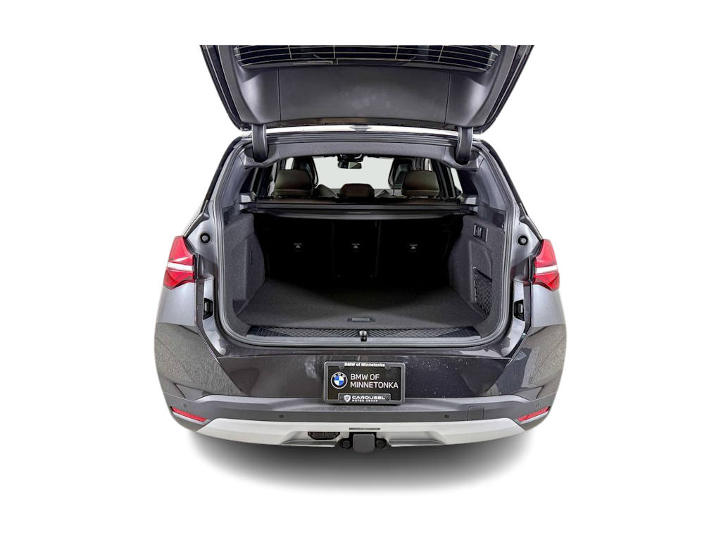 Thumbnail: 2025 BMW X3 - 16