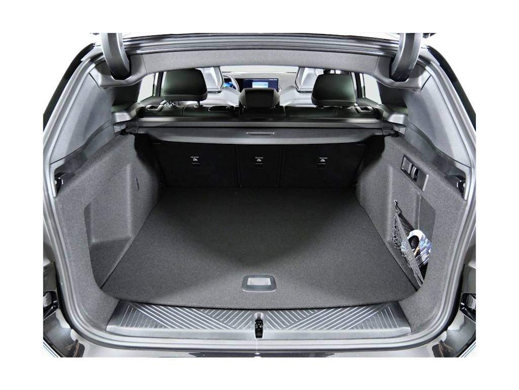 Thumbnail: 2026 BMW X3 - 15