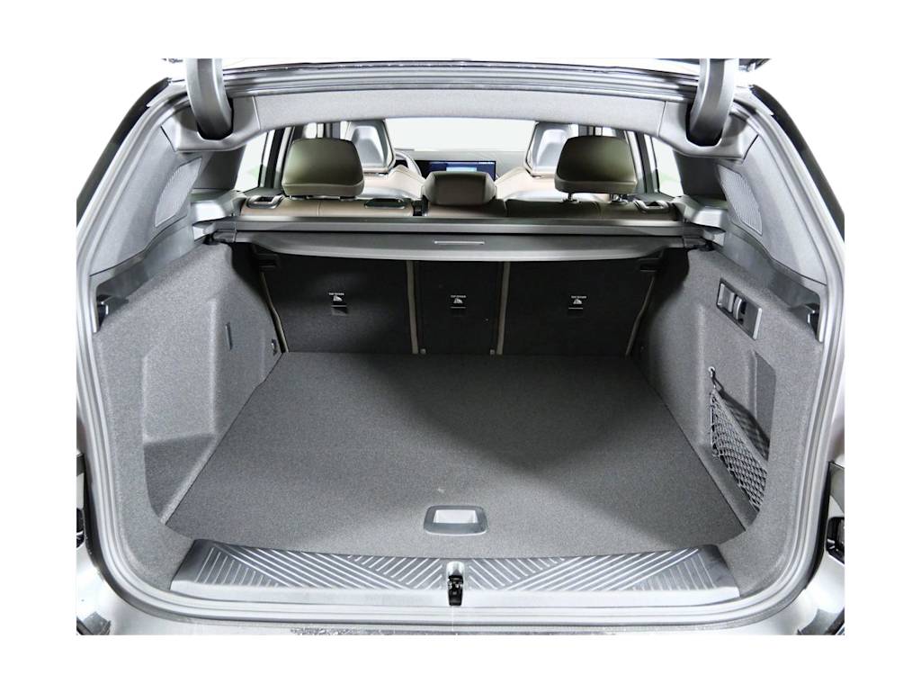 Thumbnail: 2026 BMW X3 - 15