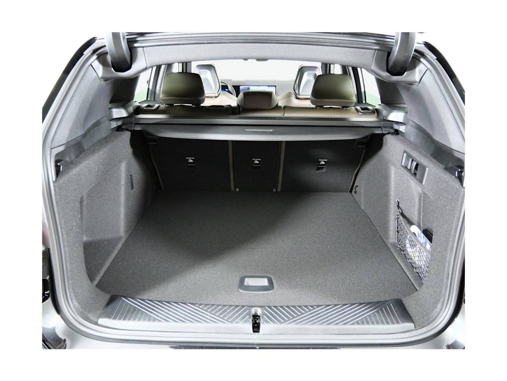 Thumbnail: 2026 BMW X3 - 15