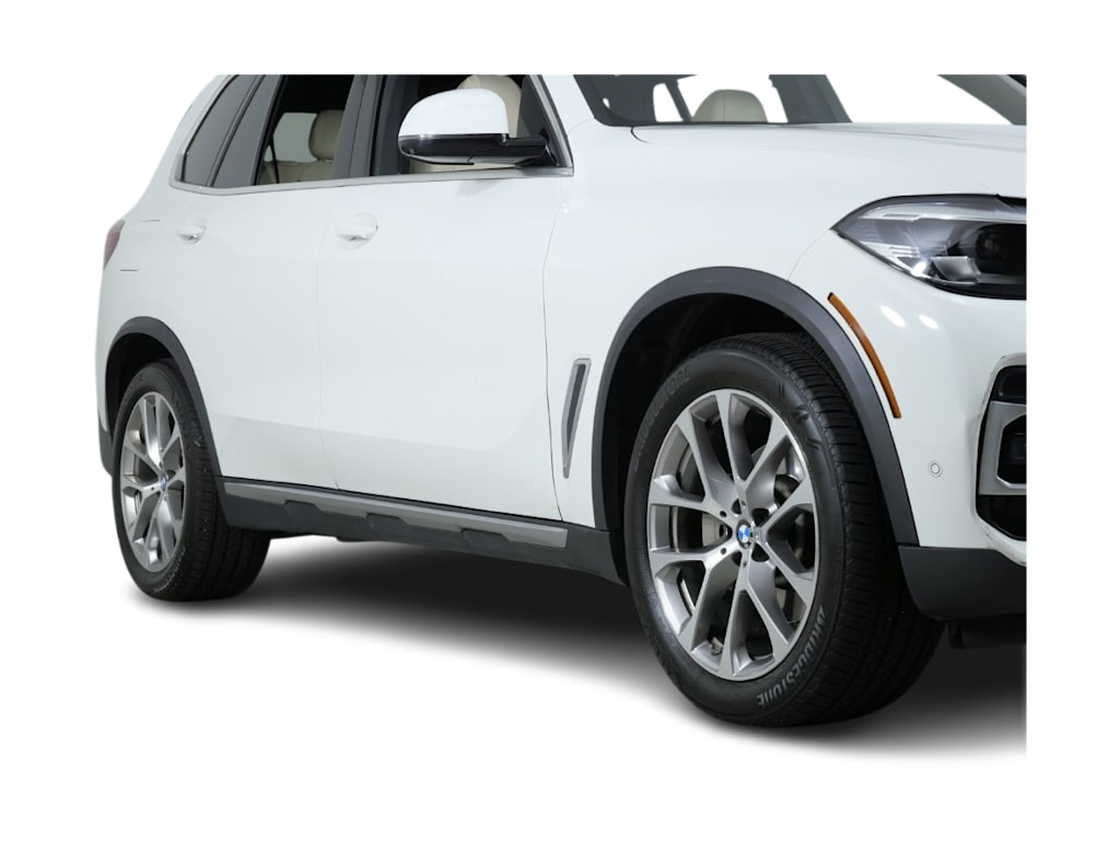 Thumbnail: 2022 BMW X5 - 19