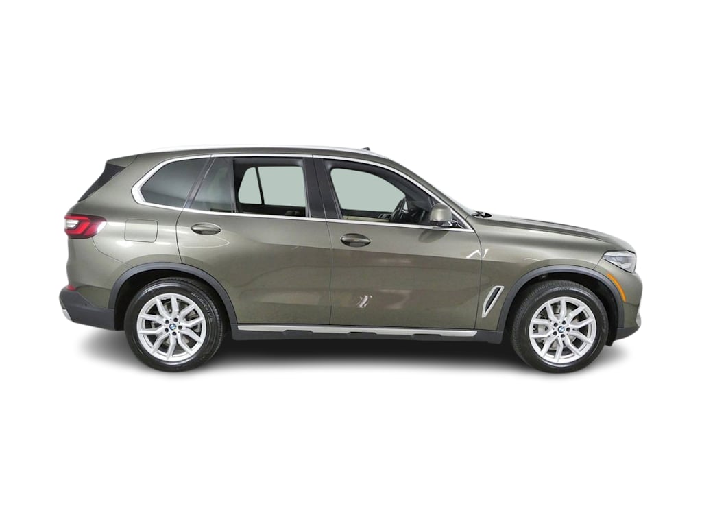 Thumbnail: 2021 BMW X5 - 20
