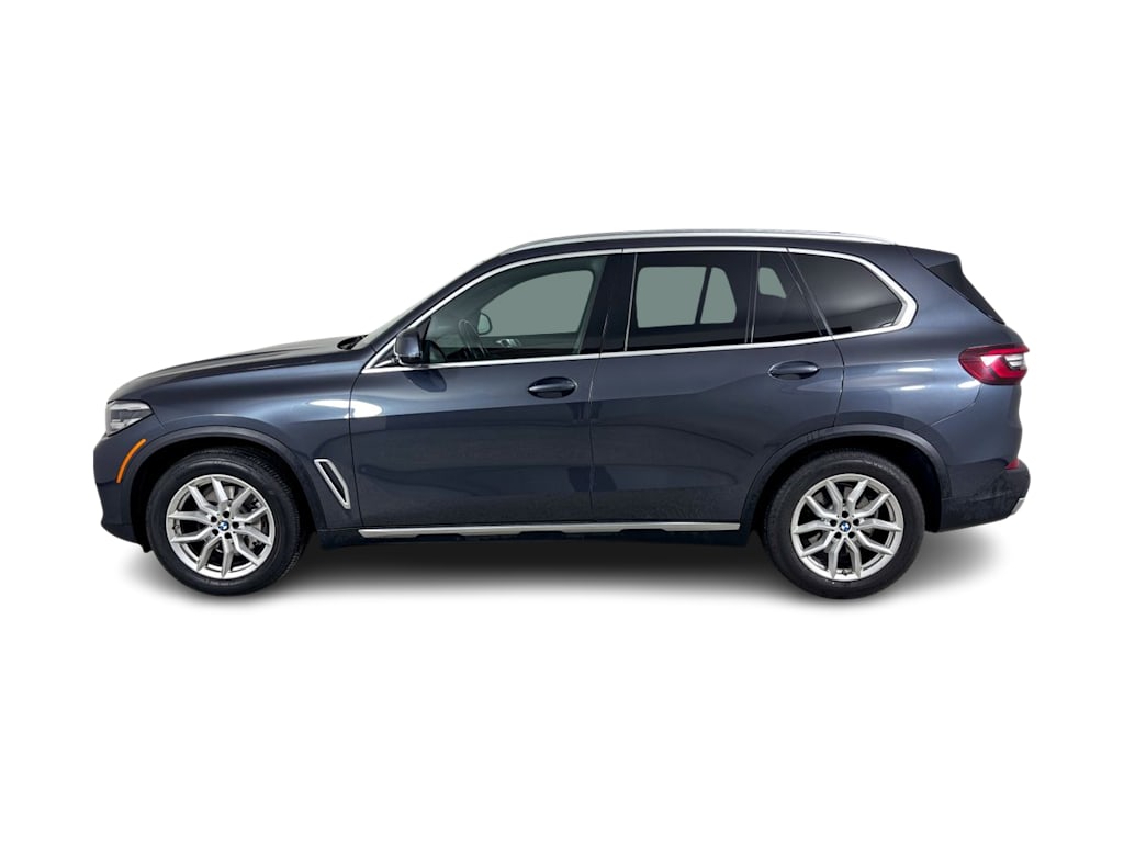Thumbnail: 2021 BMW X5 - 3