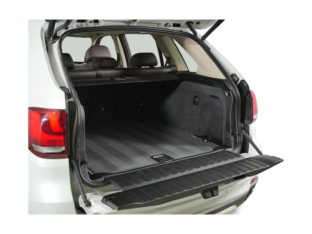 Thumbnail: 2016 BMW X5 - 32