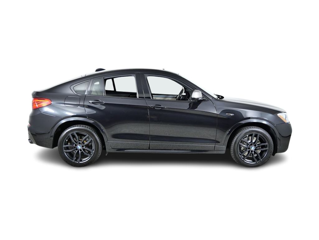 Thumbnail: 2018 BMW X4 - 19