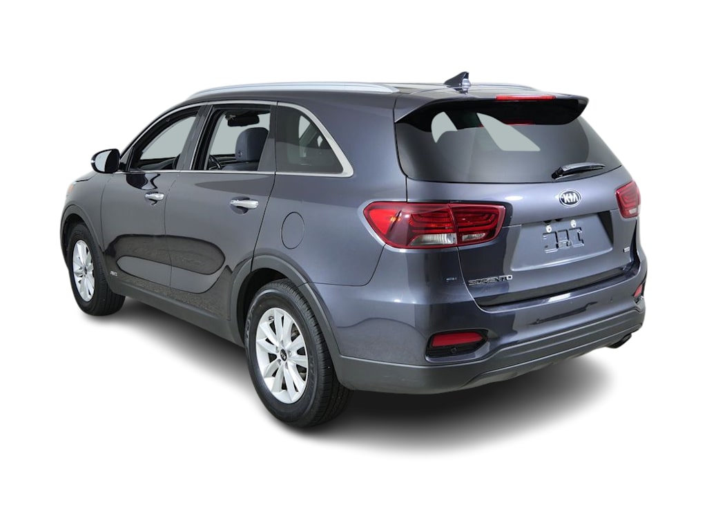 Thumbnail: 2019 Kia Sorento - 4