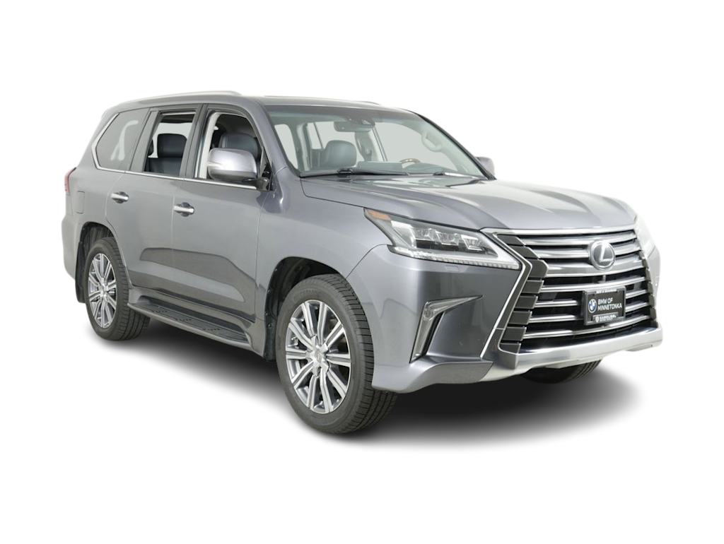 2017 Lexus LX 570 17