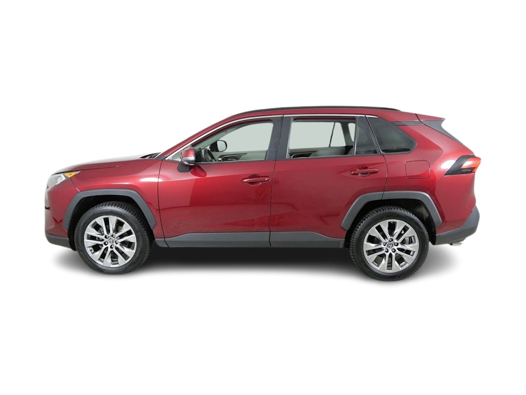 Thumbnail: 2019 Toyota RAV4 - 24