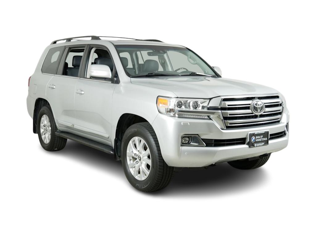 Thumbnail: 2016 Toyota Land Cruiser - 17