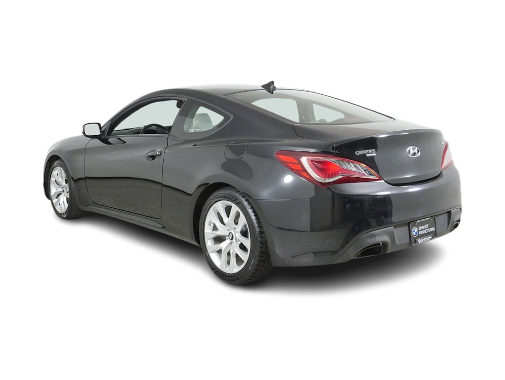 Thumbnail: 2015 Hyundai Genesis - 4
