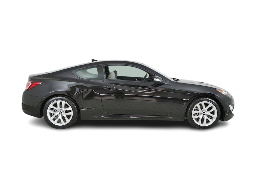 Thumbnail: 2015 Hyundai Genesis - 19