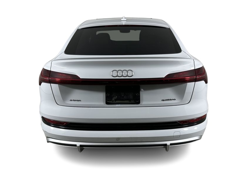 Thumbnail: 2023 Audi e-tron - 4